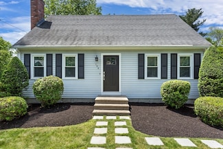 194 Crossfield Rd, Franklin, MA 02038