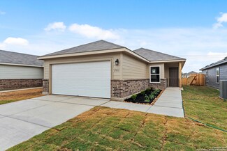 1511 W Chavaneaux Rd, San Antonio, TX 78224