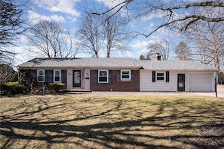 5 Lexington Pkwy, Rochester, NY 14624