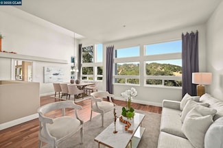 1063 Sunrise Ridge Dr, Lafayette, CA 94549