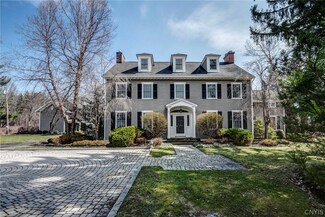 111 E Lake St, Skaneateles, NY 13152