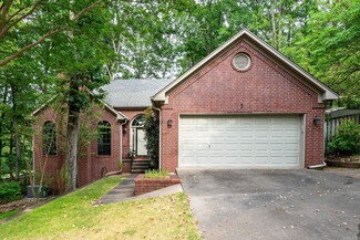 3 Surry Ct, Little Rock, AR 72211