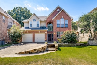 2608 Garden Ridge Ln, Arlington, TX 76006