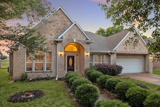 10623 Opal Ridge Dr, Houston, TX 77095