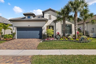 9404 Night Heron Ln, Naples, FL 34120
