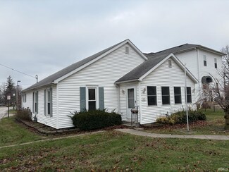 414 S State St, Kendallville, IN 46755