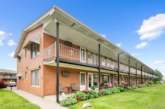 2125 Clawson Ave Unit 207, Royal Oak, MI 48073