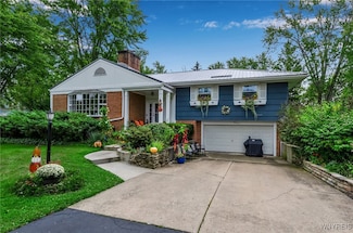 3361 S Creek Rd, Hamburg, NY 14075
