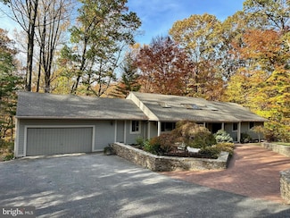 4 Maggies Ln, Downingtown, PA 19335