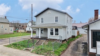 2511 4th St NW, Canton, OH 44708