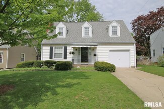 4121 N Devon Ln, Peoria, IL 61614