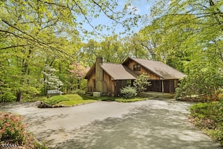 18 Woodland Rd, Denville, NJ 07834