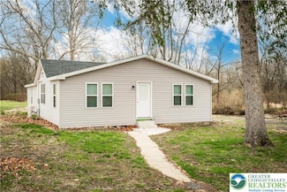 8083 Allemaengel Rd, New Tripoli, PA 18066