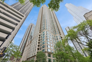 25 E Superior St Unit 2405, Chicago, IL 60611