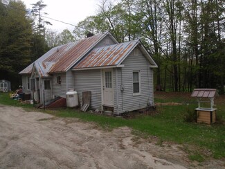 6 Perkins Rd, Cornish, NH 03745
