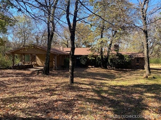 2151 S 70th St E, Muskogee, OK 74403
