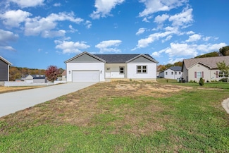 32366 Lilac Ln, Logan, OH 43138