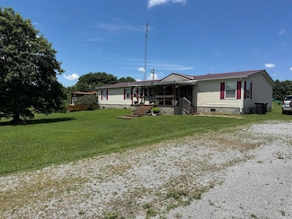 75 J D B Rd, Russell Springs, KY 42642