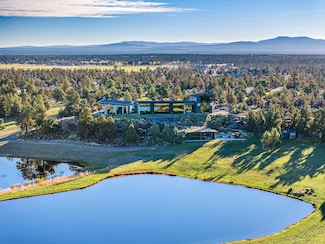 62265 Dodds Rd, Bend, OR 97701