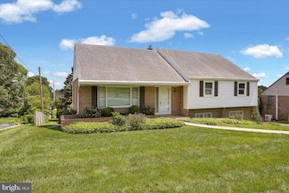 203 W 38th St, Reading, PA 19606