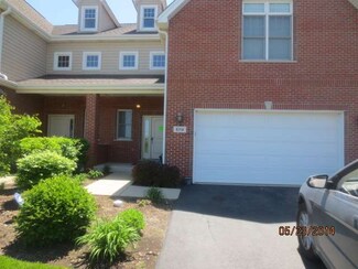 6114 Jovic Ct, La Grange, IL 60525