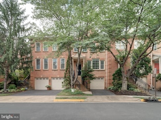 3006 Fallswood Glen Ct, Falls Church, VA 22044