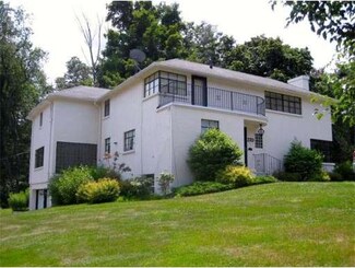270 Moreland St, Worcester, MA 01609