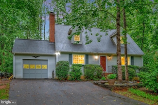 215 Mt Pleasant Dr, Locust Grove, VA 22508