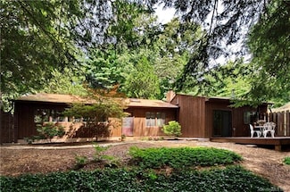 20 Blackwood Rd, Asheville, NC 28804