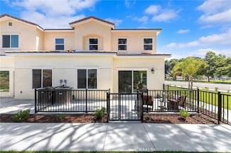 1204 S San Antonio Ave, Pomona, CA 91766