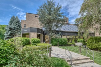 680 W Boston Post Rd Unit 3R, Mamaroneck, NY 10543