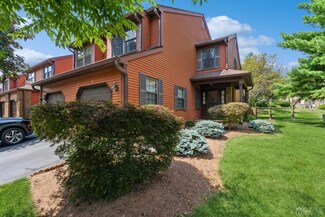 2 Bayberry Dr, Somerset, NJ 08873
