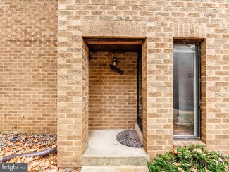 3128 Berry Rd NE Unit 23, Washington, DC 20018