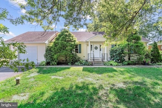 4 Wedgewood Rd, Newark, DE 19711