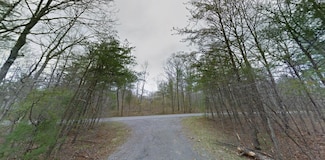 5023 Broken Bow Dr, Crossville, TN 38572