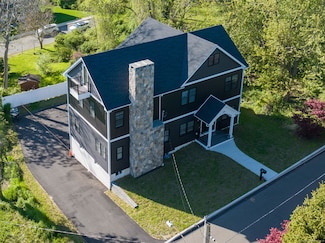 125 Ridgewood Dr, Milford, CT 06460
