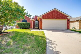 1117 Iron Horse Dr, Fort Worth, TX 76131