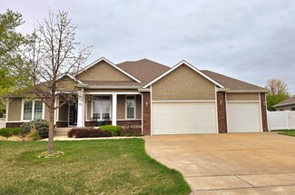 422 Greystone Dr, Salina, KS 67401