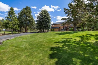 63232 Peterman Ln, Bend, OR 97701