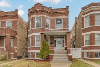 1922 Harvey Ave, Berwyn, IL 60402