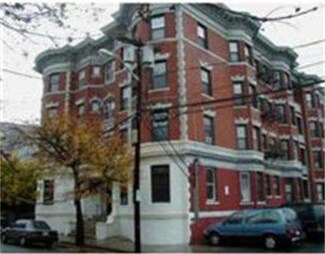 20 Huss Ct Unit 306, Lynn, MA 01905