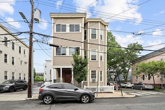 464 Windsor St Unit 3, Cambridge, MA 02141