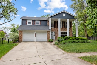 1125 Huntleigh Dr, Naperville, IL 60540