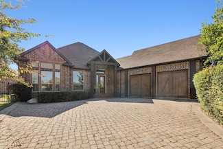 2710 Point View, Cedar Hill, TX 75104