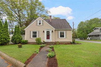 211 Fairview Ave, Coventry, RI 02816