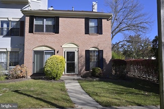 31 Oneill Ct, Lawrence Township, NJ 08648
