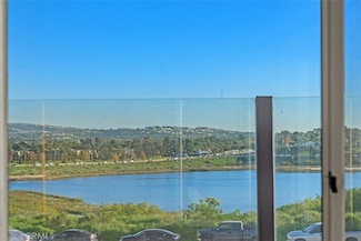 24 Cormorant Cir, Newport Beach, CA 92660