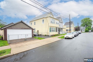 232 N 12th Place, Prospect Park, NJ 07508