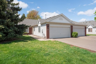14903 Bittersweet Ct, Rosemount, MN 55068
