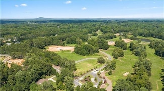 1010 Homestead Dr, Milton, GA 30004